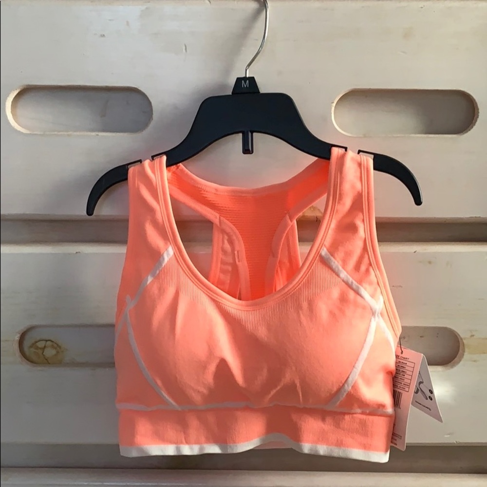 Sports bra